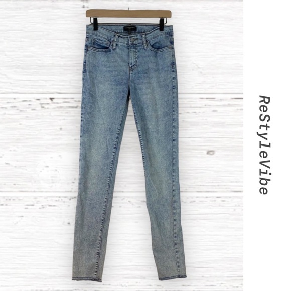 BANANA REPUBLIC Women’s Size 26/2 Tall Denim Jeans Skinny Fit Style Stretch - Picture 1 of 12